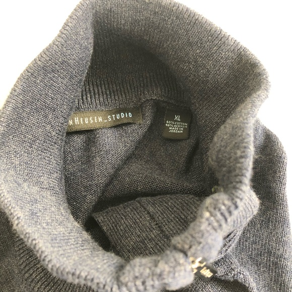 1/4 zip pullover - Picture 8 of 8